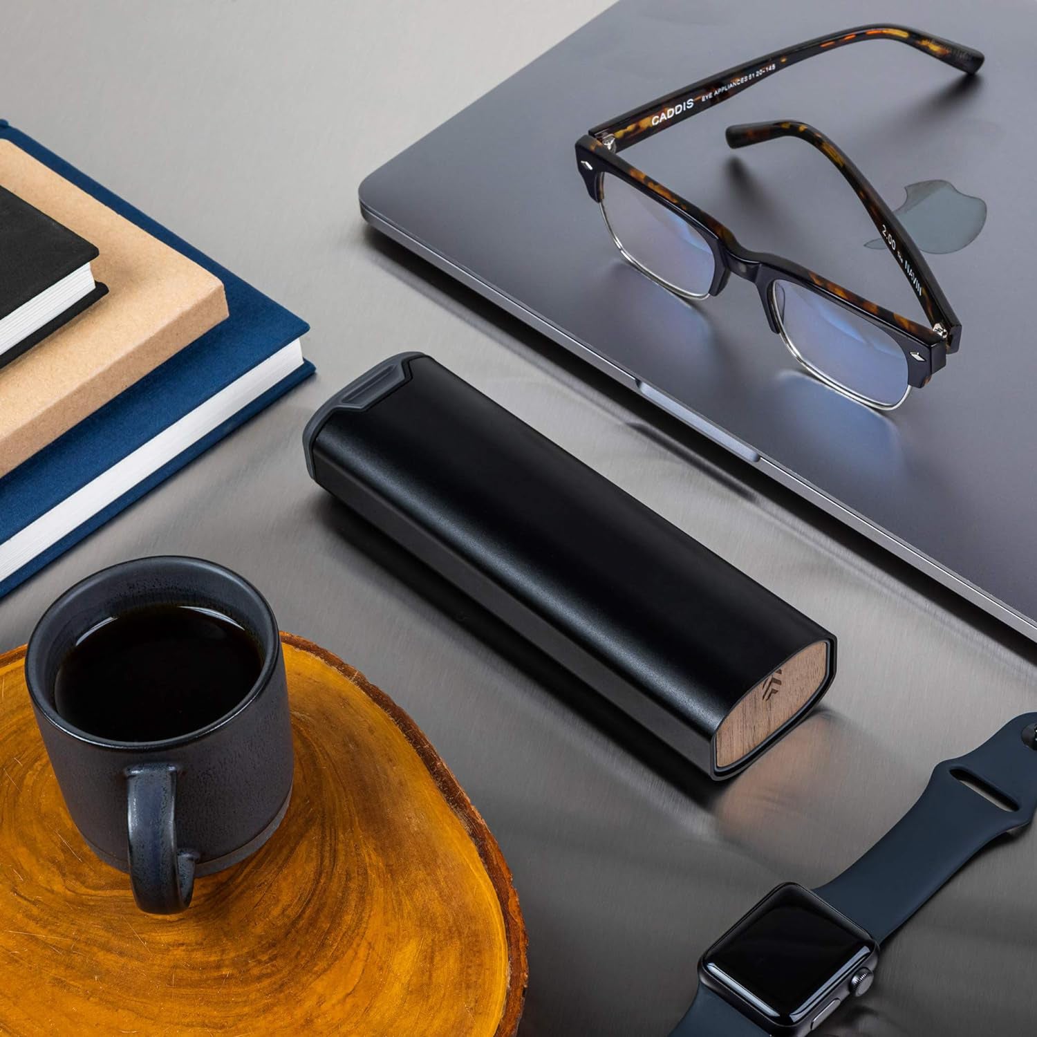 7-Day Pill Box - Stylish Aluminium & Wood Pill Organiser for Vitamins & Medication