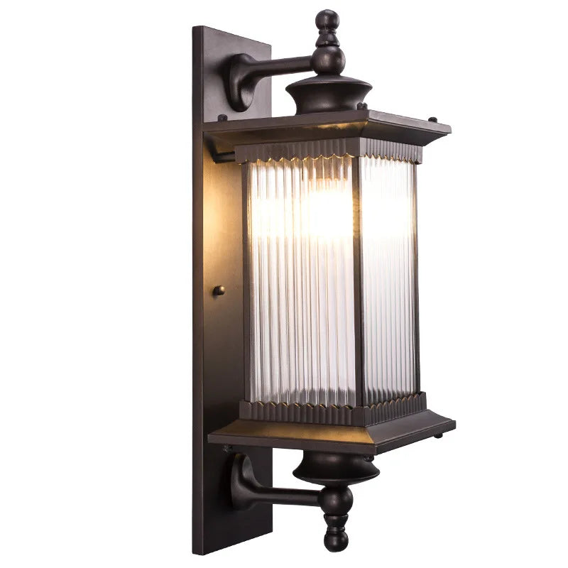 Vintage Black Outdoor Wall Lantern - Classic Rectangular Design for Gardens