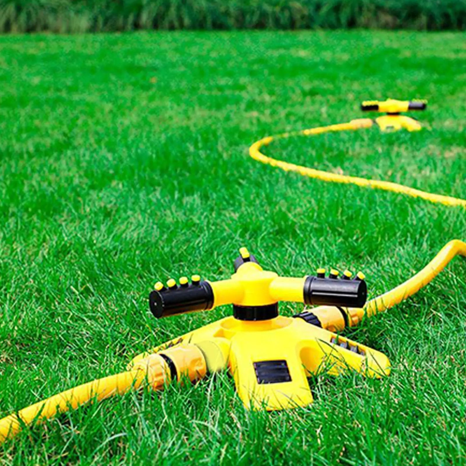 AquaFlow 360 | Rotating Lawn Sprinkler for Gardens