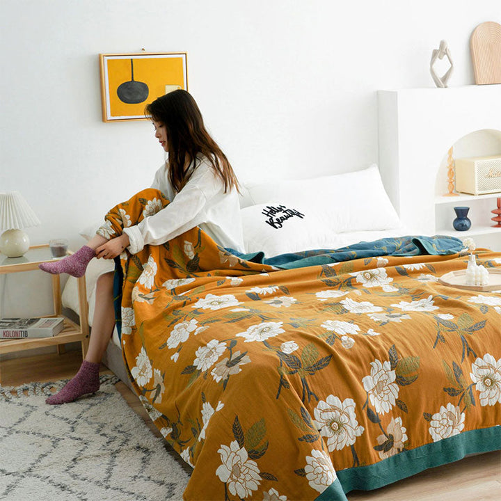 Reversible Cotton Quilt with Boho Yellow Floral Design – Soft, Durable
