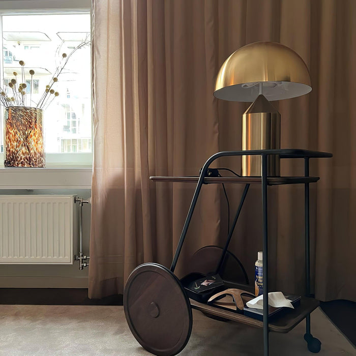 Geometric Modern Table Lamp – Italian-Inspired Minimalist Metal Light for Elegant Interiors