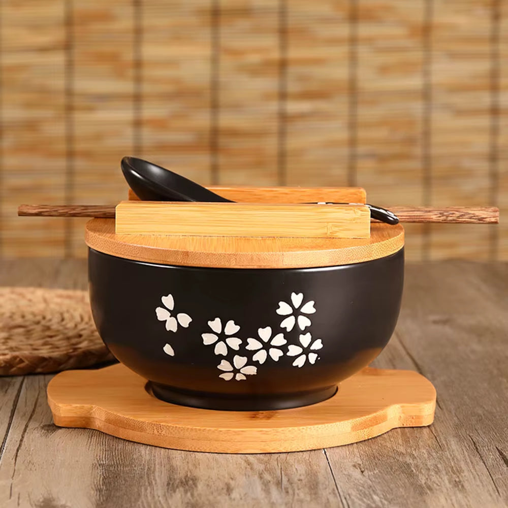 Japanese Handpainted Ramen Bowl Set