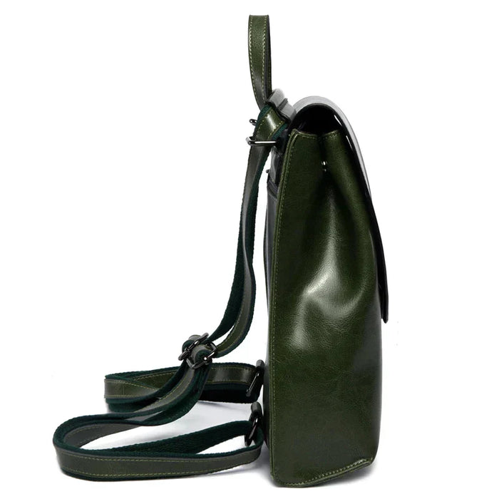 LuxeLeather – Trendy Leather Backpack for Women | Stylish, Versatile & Sustainable Design