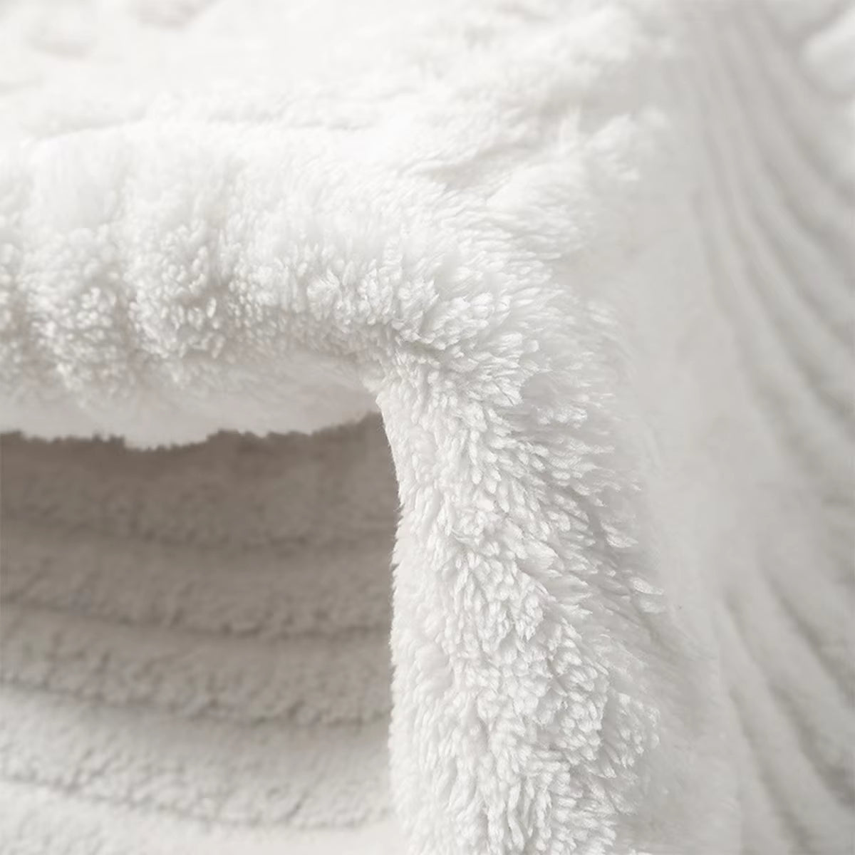 FormaGrid Bath Mat – Sculpted Softness for Everyday Grounding