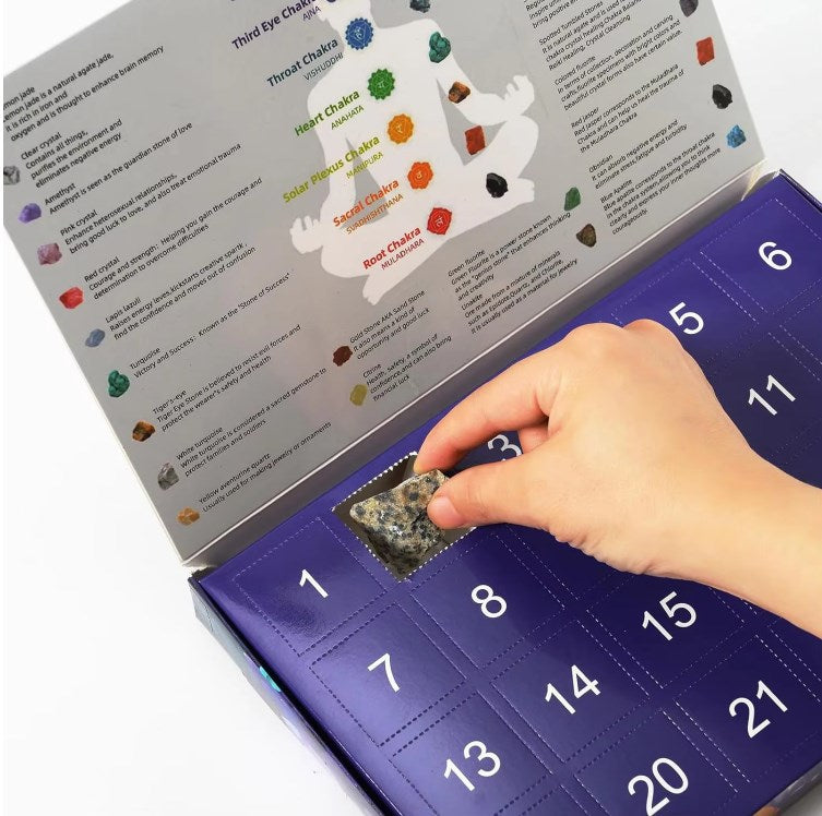 StoneMagic | Advent Calendar – 24 Natural Crystal Treasures