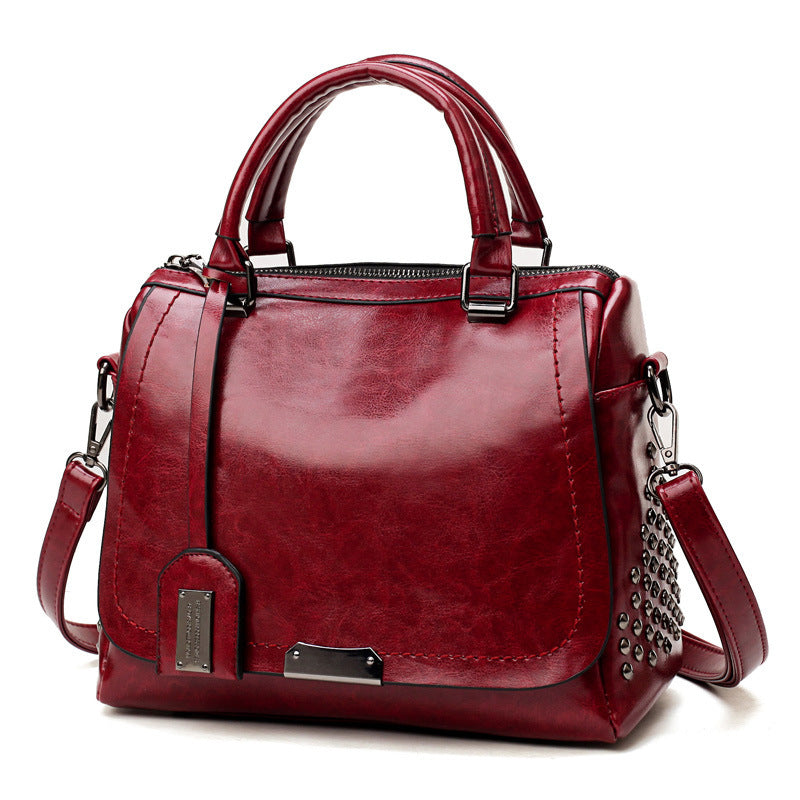 Elegant Soft Leather Shoulder Bag for Women – Versatile Everyday Handbag