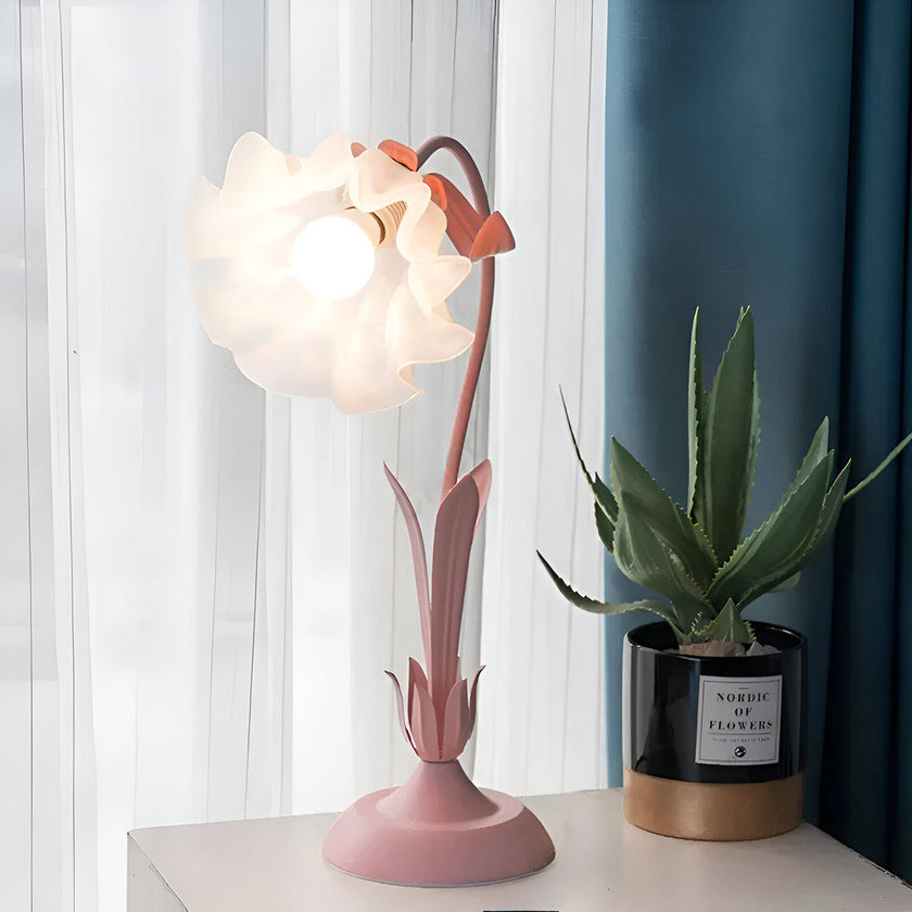 French Antique-Style Table Lamp – Decorative Flower Design Lamp for Bedroom & Living Room