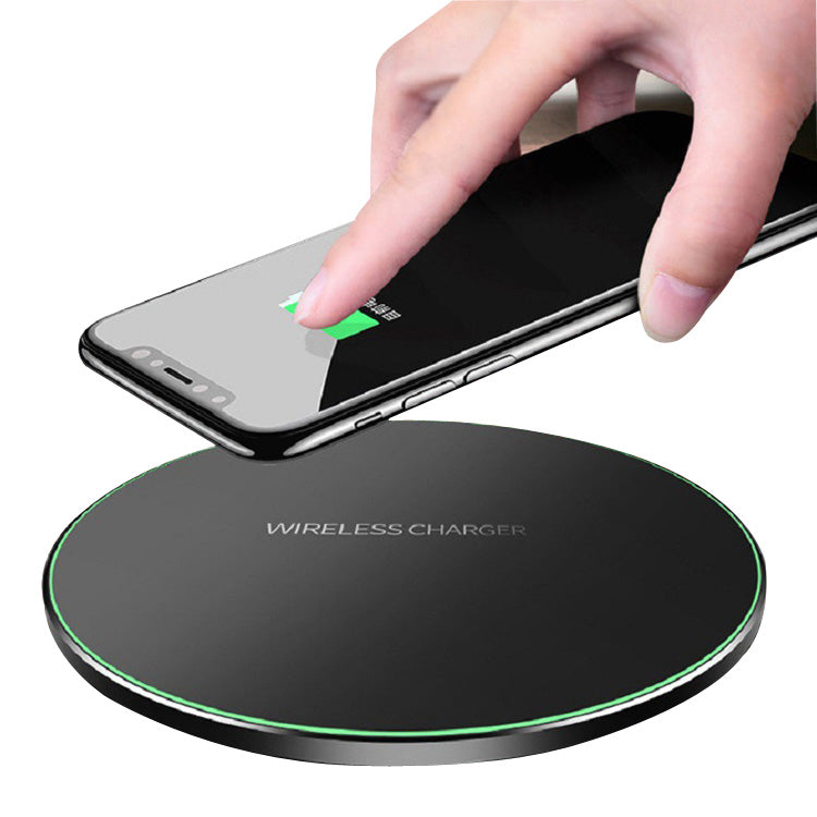 Fast Wireless Charger – 15W Induction Charging Pad for iPhone and Android Devices, Sleek Design, Cable-Free Convenience