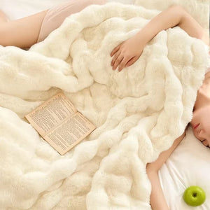 MiraFur Velvet Throw – Ultra-Soft Faux Rabbit Blanket