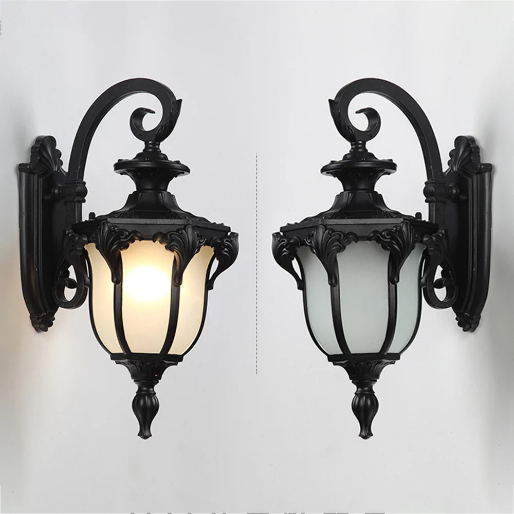 Victorian Outdoor Wall Light | Cast Iron Lantern Design