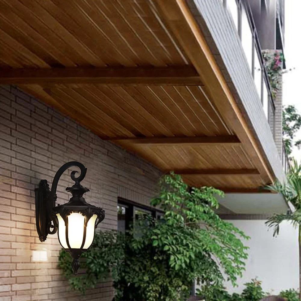 Victorian Outdoor Wall Light | Cast Iron Lantern Design