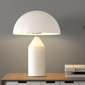 Geometric Modern Table Lamp – Italian-Inspired Minimalist Metal Light for Elegant Interiors