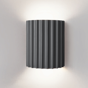 LumeSculpt – Modern Resin Wall Light