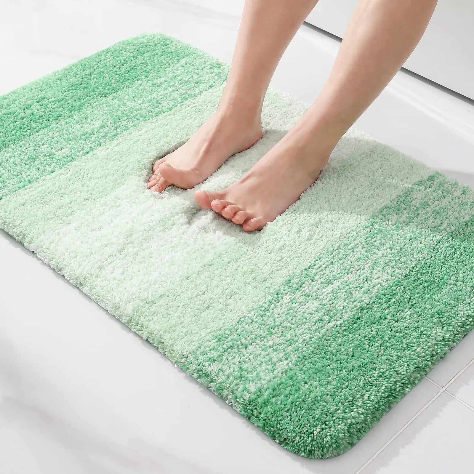 Super Absorbent Anti-Slip Bath Mat – Quick Drying Bathroom Rug for Dry Feet