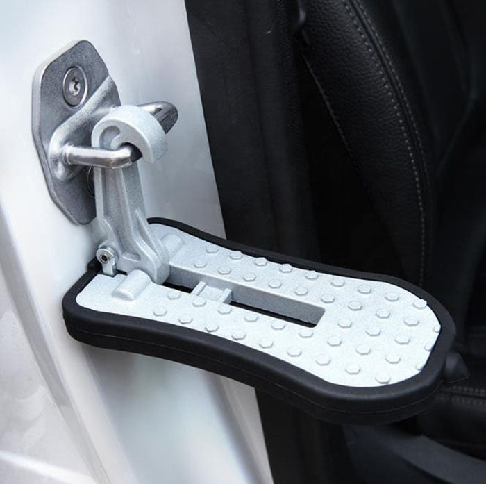 Car Multi-Functional Latch Door Step, with Window Breaker & Compact and Foldable Design