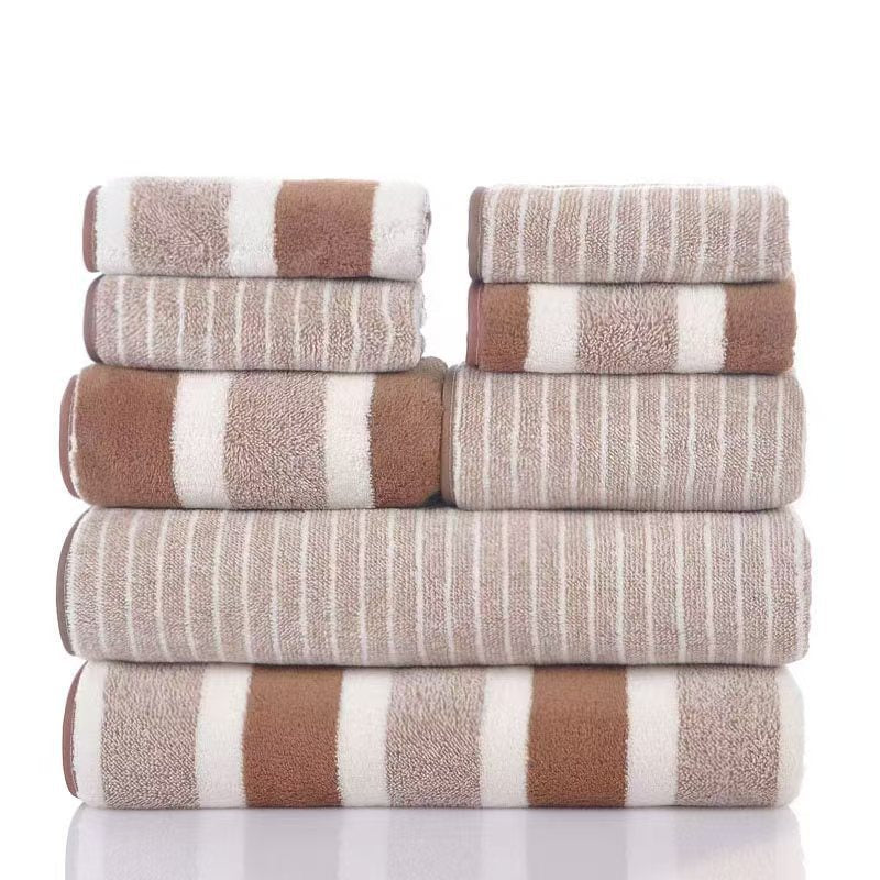 VeluSoft – Luxe 8-Piece Bath Towel Set of Soft Coral Fleece for Ultimate Comfort