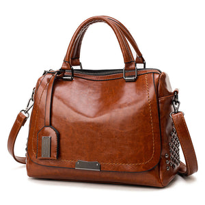 Elegant Soft Leather Shoulder Bag for Women – Versatile Everyday Handbag