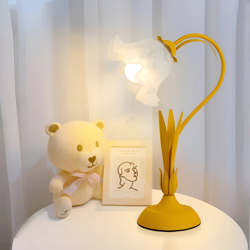 French Antique-Style Table Lamp – Decorative Flower Design Lamp for Bedroom & Living Room