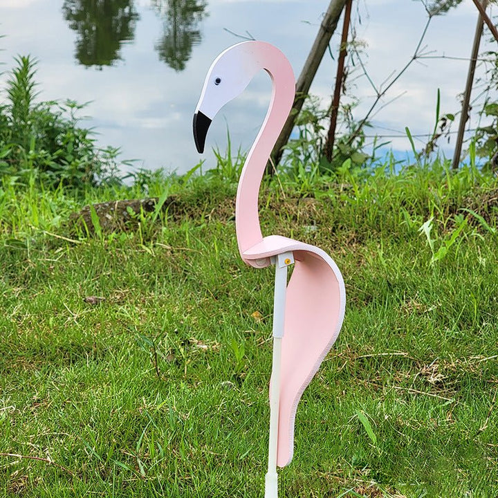 Whirling Bird Decoration for a Charming Garden