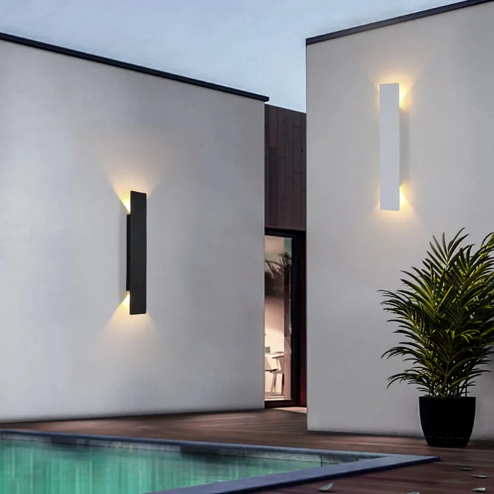 Weatherproof Aluminum Outdoor Wall Light – Modern LED Landscape Lighting for Gardens and Facades